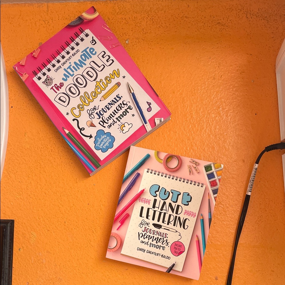 Colorful Doodle and Lettering Books